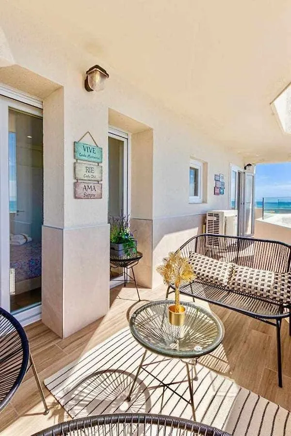 797 Holiday Rentals - Benalbeach- Moderno Piso Para 5 Con Vistas Al Mar Benalmádena