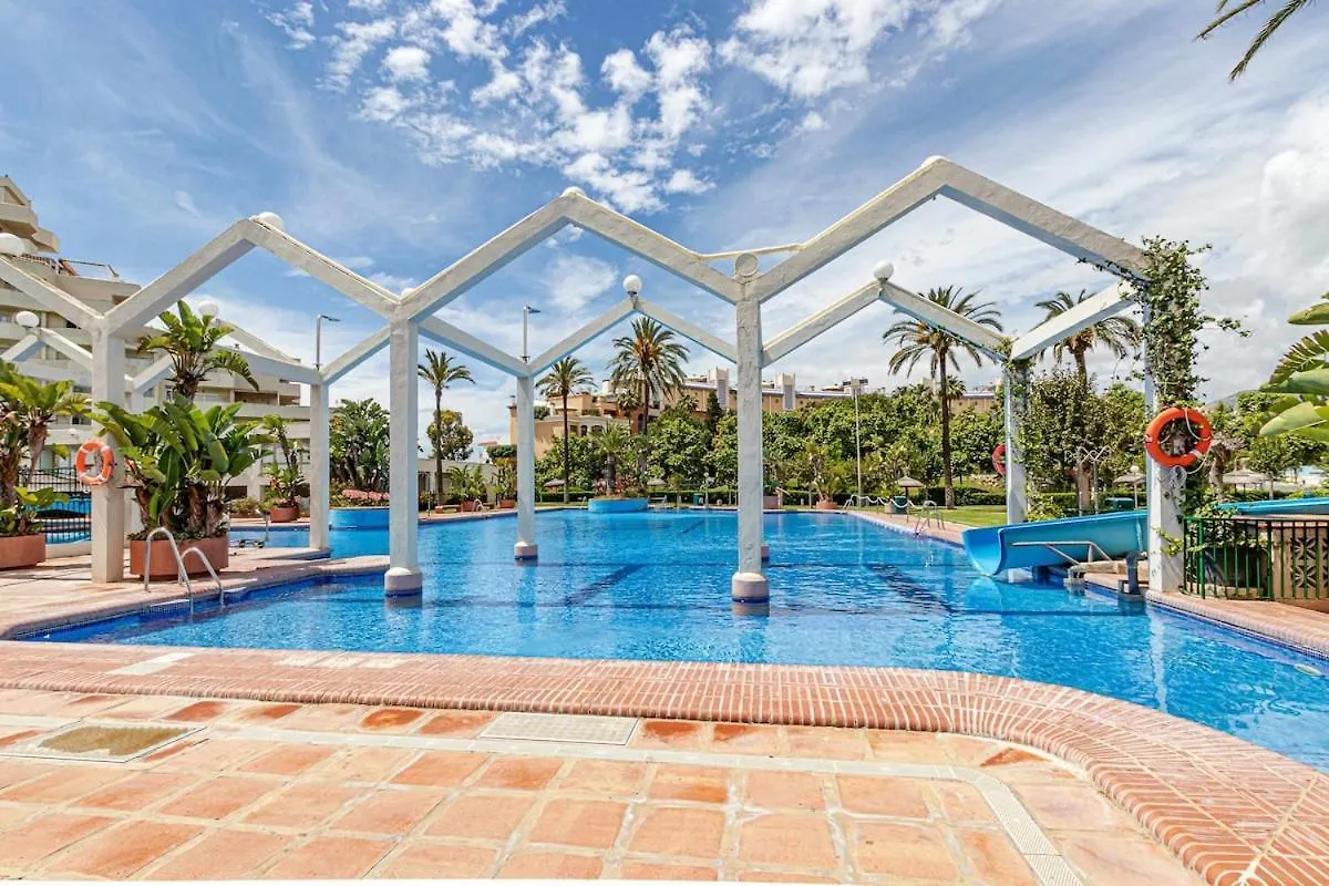 797 Holiday Rentals - Benalbeach- Moderno Piso Para 5 Con Vistas Al Mar Benalmádena
