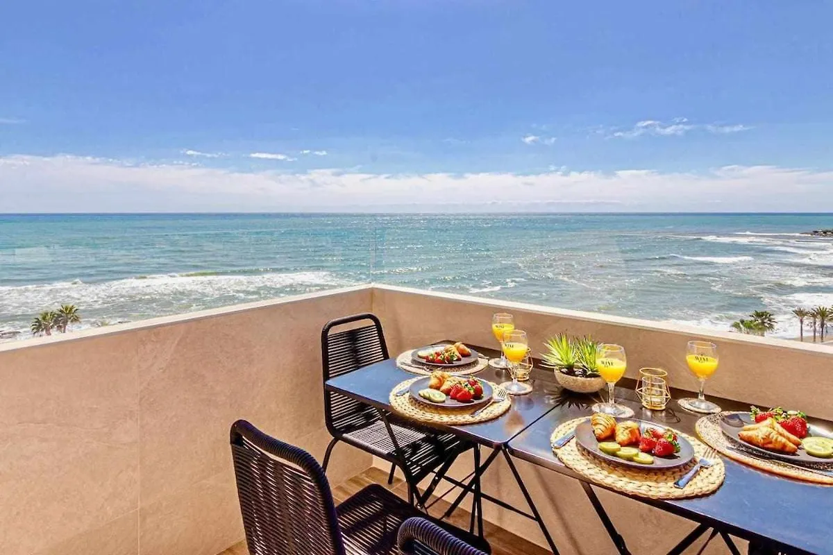Apartment 797 Holiday Rentals - Benalbeach- Moderno Piso Para 5 Con Vistas Al Mar Benalmadena Spain