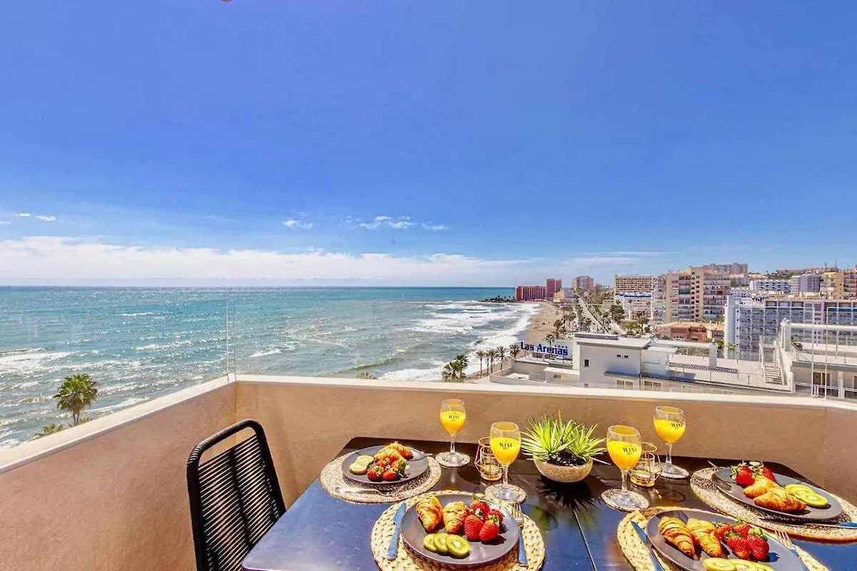 797 Holiday Rentals - Benalbeach- Moderno Piso Para 5 Con Vistas Al Mar Benalmadena Spain