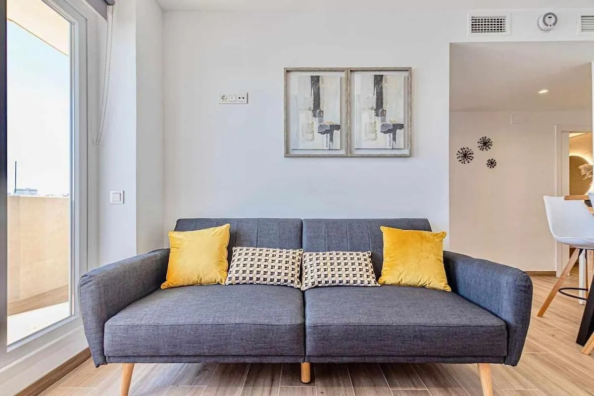 797 Holiday Rentals - Benalbeach- Moderno Piso Para 5 Con Vistas Al Mar Benalmadena