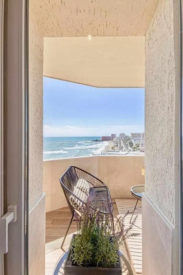 797 Holiday Rentals - Benalbeach- Moderno Piso Para 5 Con Vistas Al Mar Benalmadena